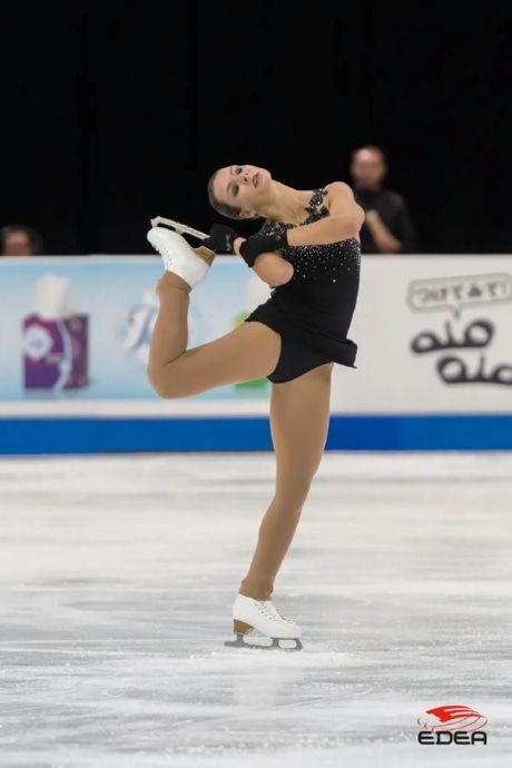 Ice Gallery Skates U.S.
